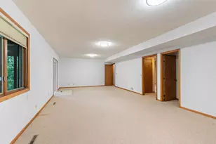 1527 Clarendon Dr, Wayzata, MN 55391 - Photo 41