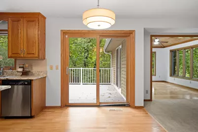 1527 Clarendon Drive, Wayzata, MN 55391 - Photo 19