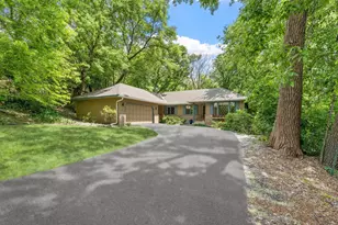 1527 Clarendon Dr, Wayzata, MN 55391 - Photo 53