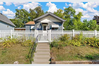 525 Lawson Avenue E, Saint Paul, MN 55130 - Photo 1