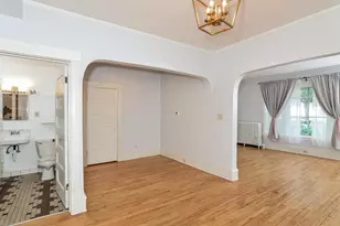 2315 Clinton Ave, Minneapolis, MN 55404 - Photo 11