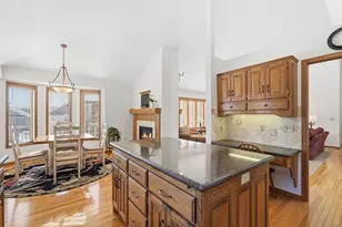 3151 Bent Tree Hills Dr, New Brighton, MN 55112 - Photo 33