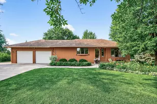 4855 Cottonwood Ln N, Plymouth, MN 55442 - Photo 1