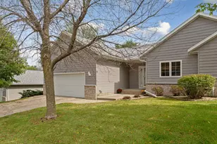 945 Rice St, Faribault, MN 55021 - Photo 3