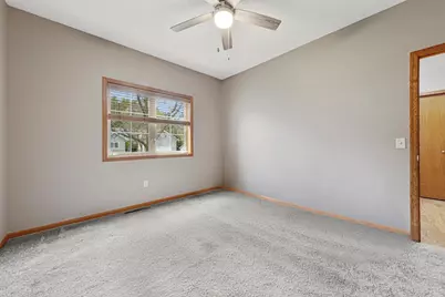 945 Rice Street, Faribault, MN 55021 - Photo 29