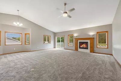 945 Rice Street, Faribault, MN 55021 - Photo 19