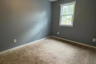 604 9th St N, Wahpeton,  58075 - Photo 11