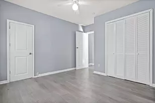 1098 Woodbridge St, Saint Paul, MN 55117 - Photo 17