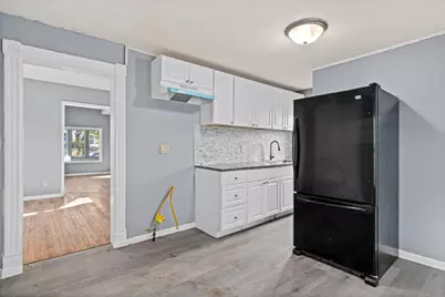 1098 Woodbridge Street, Saint Paul, MN 55117 - Photo 1