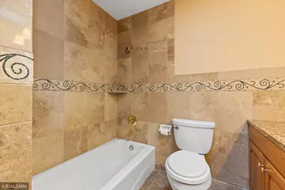 998 Kohlman Court, Maplewood, MN 55109 - Photo 29