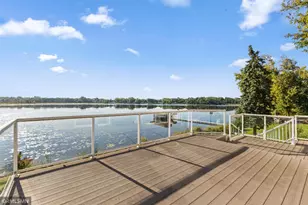 998 Kohlman Ct, Maplewood, MN 55109 - Photo 11