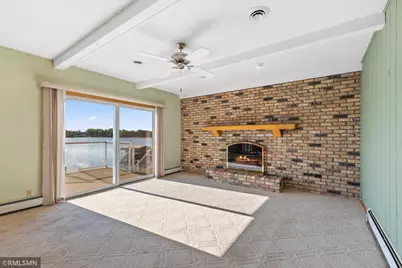 998 Kohlman Court, Maplewood, MN 55109 - Photo 17