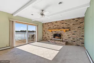 998 Kohlman Ct, Maplewood, MN 55109 - Photo 17