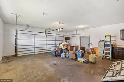 998 Kohlman Court, Maplewood, MN 55109 - Photo 49