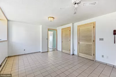 998 Kohlman Court, Maplewood, MN 55109 - Photo 47