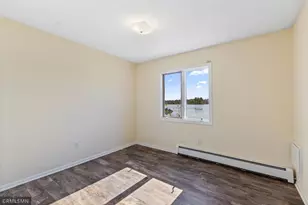 998 Kohlman Ct, Maplewood, MN 55109 - Photo 41