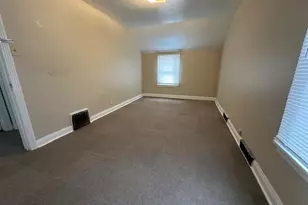 607 10th Ave SW, Austin, MN 55912 - Photo 9