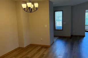 2007 10th Ave W, Shakopee, MN 55379 - Photo 9