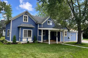 935 6th Ave S, Stillwater, MN 55082 - Photo 1