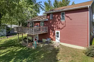 205 Nicholas Dr, Lewiston, MN 55952 - Photo 25