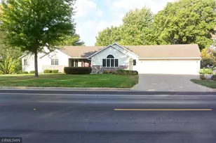 105 Hennepin Ave N, Glencoe, MN 55336 - Photo 3