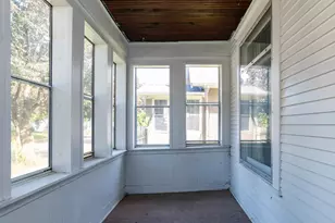 864 Lawson Ave E, Saint Paul, MN 55106 - Photo 3