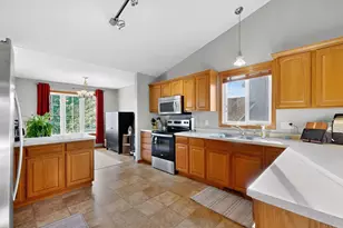 401 12th Ave NE, Kasson, MN 55944 - Photo 3