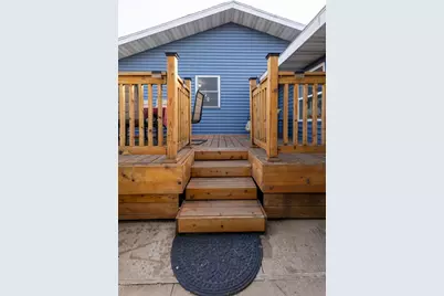 42673 County Road 12, Dakota, MN 55925 - Photo 33