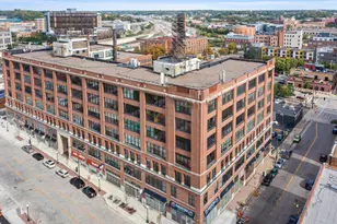 125 9th St E, Saint Paul, MN 55101 - Photo 1