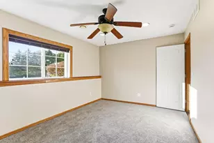 15854 Frisian Ln, Apple Valley, MN 55124 - Photo 27