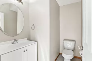 15854 Frisian Ln, Apple Valley, MN 55124 - Photo 11