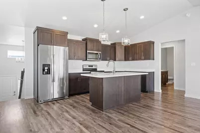 5891 59th Avenue S, Fargo, ND 58104 - Photo 7