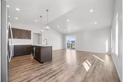 5891 59th Avenue S, Fargo, ND 58104 - Photo 3