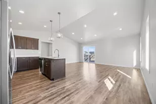 5891 59th Ave S, Fargo, ND 58104 - Photo 3