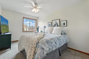 324 Willoughby Way W, Minnetonka, MN 55305 - Photo 9