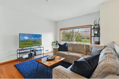 324 Willoughby Way W, Minnetonka, MN 55305 - Photo 1