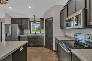 2112 4th St N, Sartell, MN 56377 - Photo 3