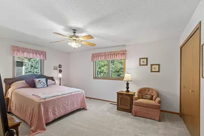 1311 Fallbrook Lane, Woodbury, MN 55125 - Photo 17