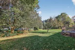 1311 Fallbrook Ln, Woodbury, MN 55125 - Photo 33