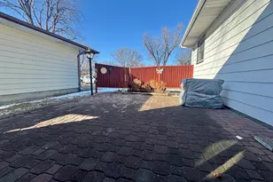 403 N Minnesota St, Marshall, MN 56258 - Photo 7