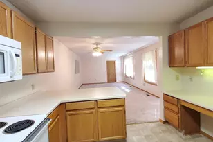 48 Thompson Ave W, West Saint Paul, MN 55118 - Photo 7