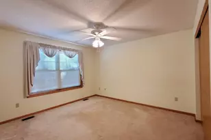 48 Thompson Ave W, West Saint Paul, MN 55118 - Photo 17