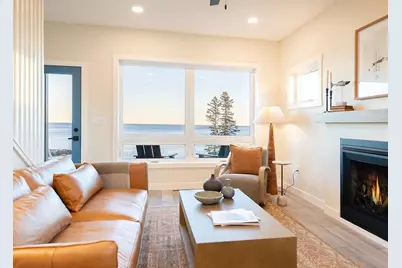 114-116 E Lakeview Drive, Silver Bay, MN 55614 - Photo 1