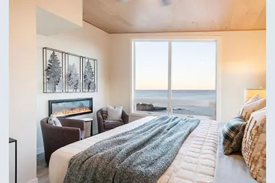 114-116 E Lakeview Drive, Silver Bay, MN 55614 - Photo 33