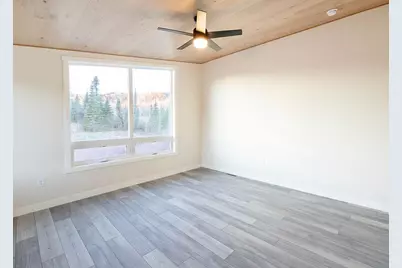 114 E Lakeview Drive, Silver Bay, MN 55614 - Photo 29