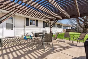 2403 Inca Ln, New Brighton, MN 55112 - Photo 45
