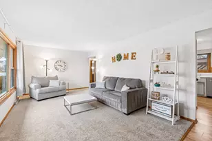 2403 Inca Ln, New Brighton, MN 55112 - Photo 7