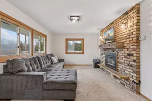 2403 Inca Ln, New Brighton, MN 55112 - Photo 9