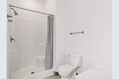 5862 Oakgreen Court N, Stillwater, MN 55082 - Photo 17