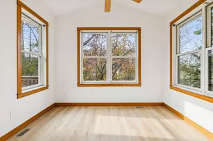 5862 Oakgreen Ct N, Stillwater, MN 55082 - Photo 11